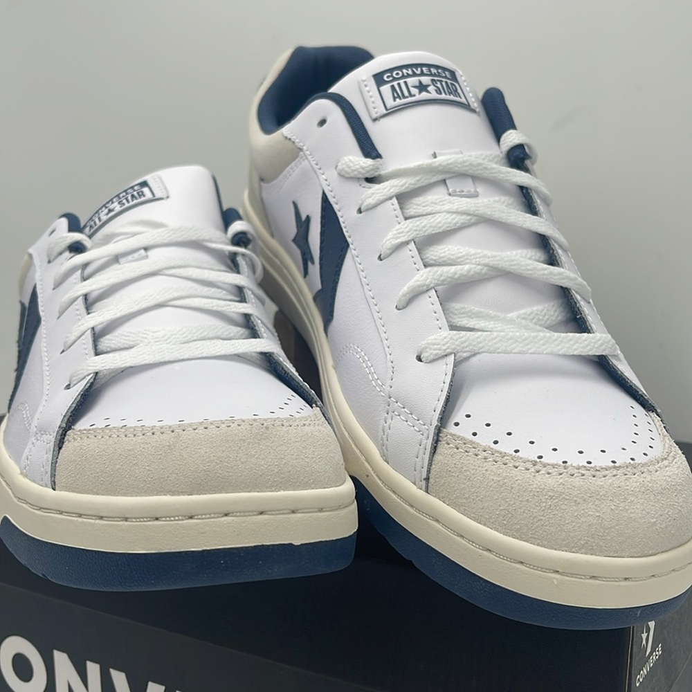 Converse Men’s Sneakers A10124C
PRO BLAZE CLASSIC OX WHITE/NAVY/VAPOROUS GRAY - Picture 5 of 16